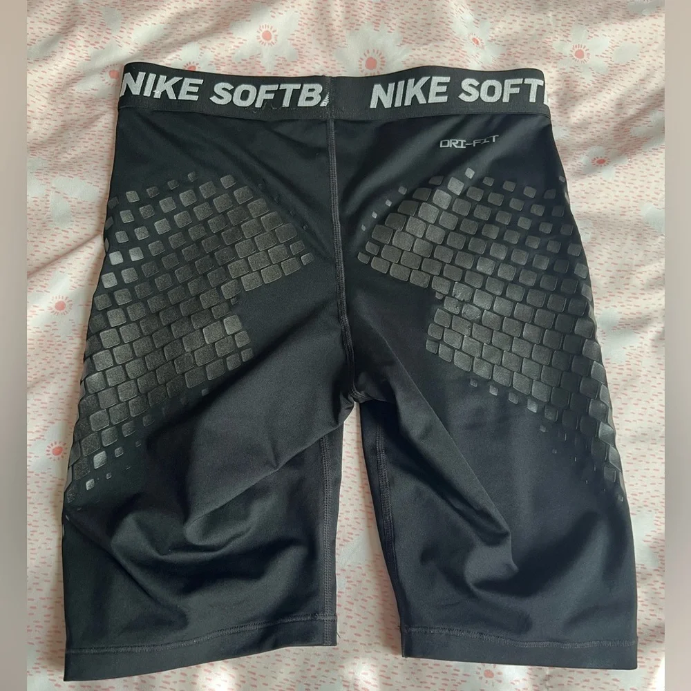Nike Black Softball Shorts with Diamond Pattern Women’s Small
